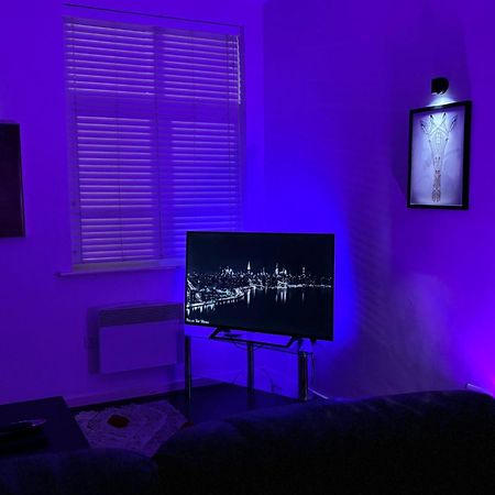 24-7 Secured City Centre Apartments With Free Underground Parking And Wifi Birmingham Kültér fotó