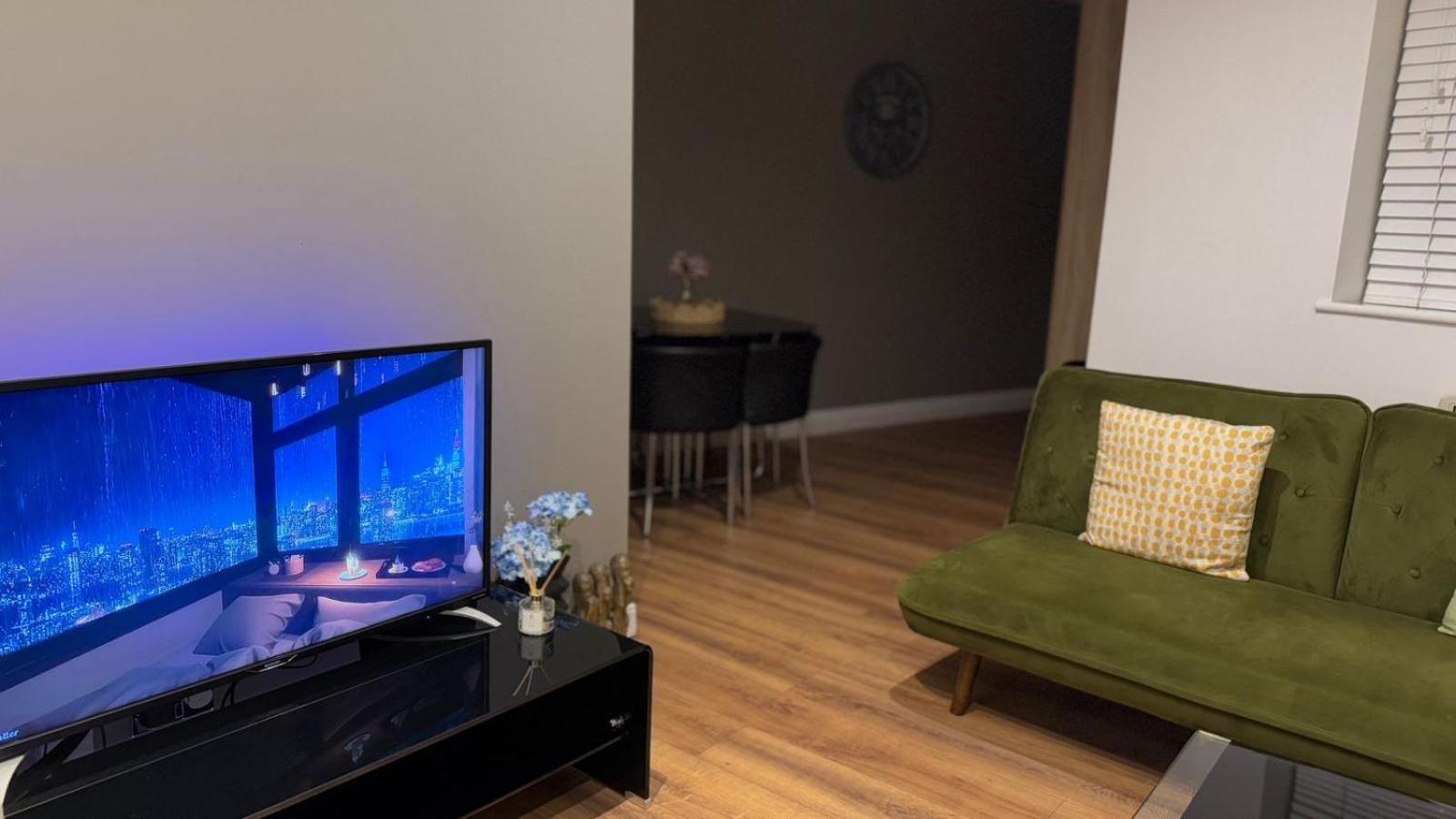 24-7 Secured City Centre Apartments With Free Underground Parking And Wifi Birmingham Kültér fotó